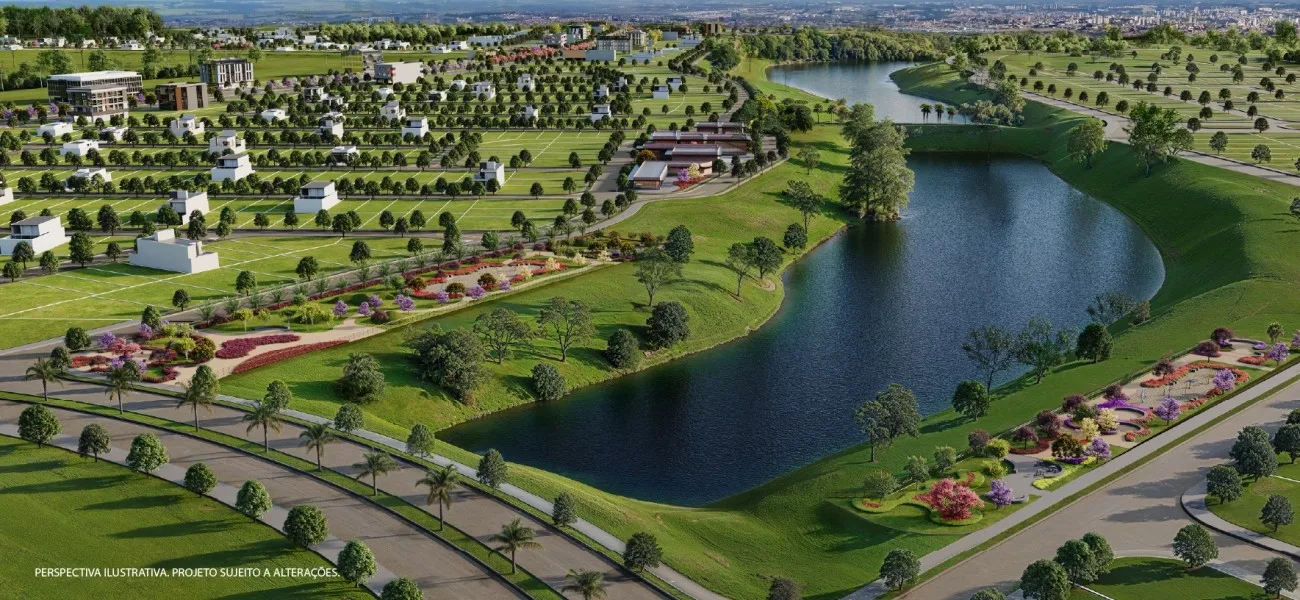 Lago com áreas verdes e canteiros floridos na Fazenda Alteza